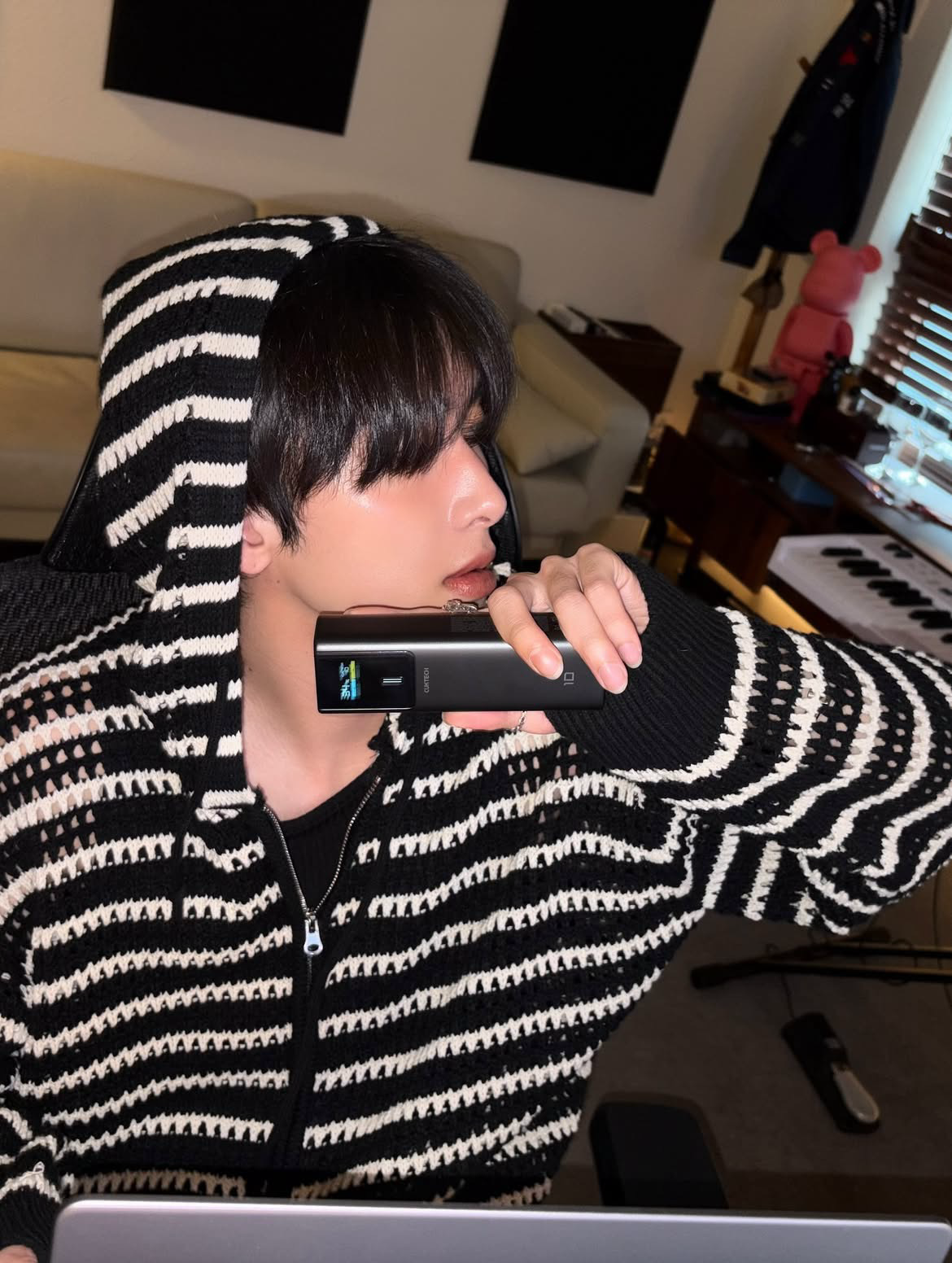 Behind-the-scenes cut of Xiao (UP10TION)