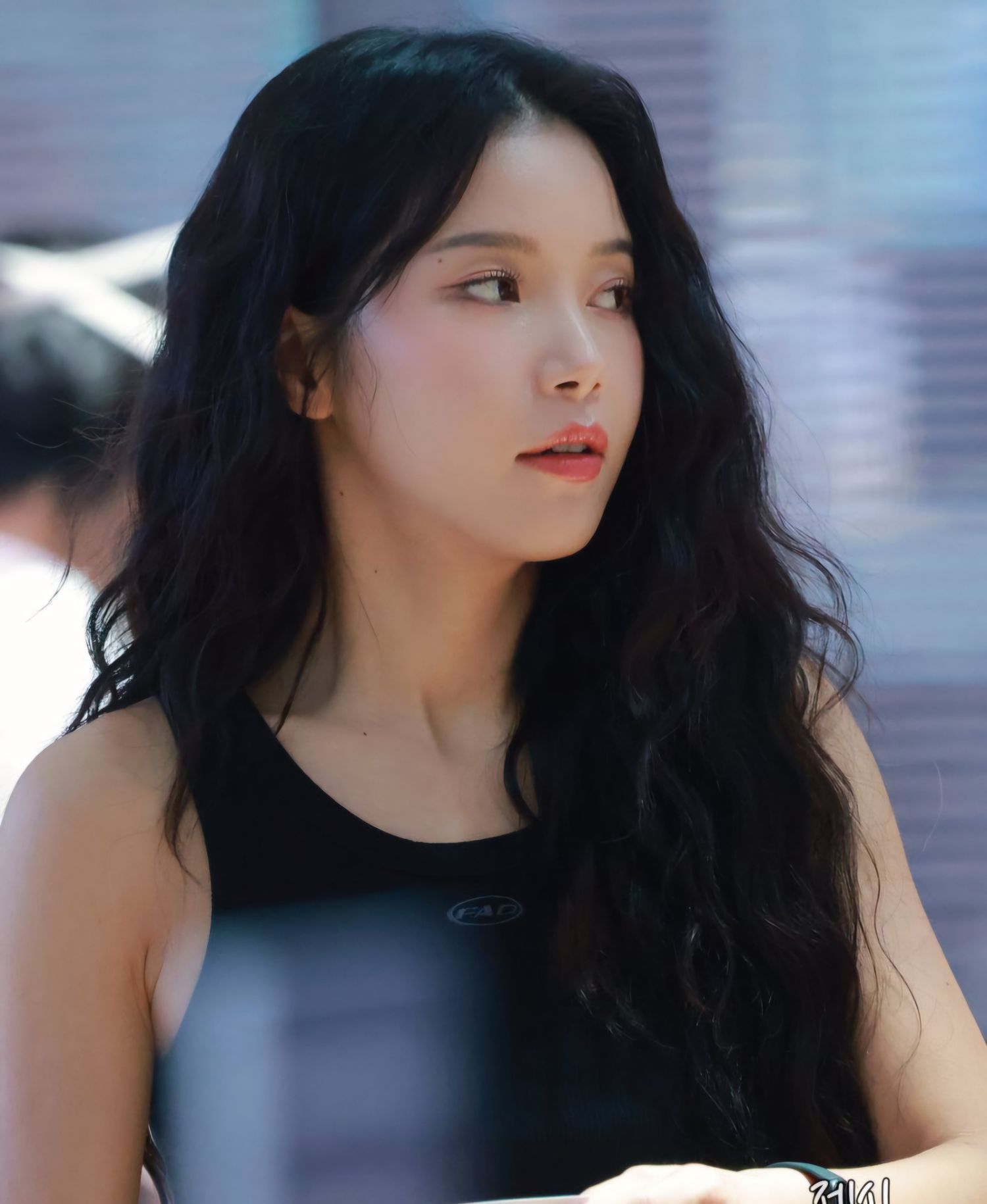 A moment captured by Solar (MAMAMOO)'s fan