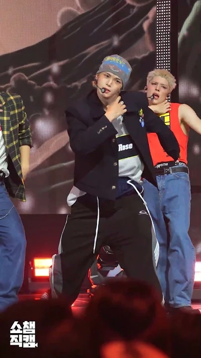 A heartfelt wallpaper shared by K (&TEAM)'s fans