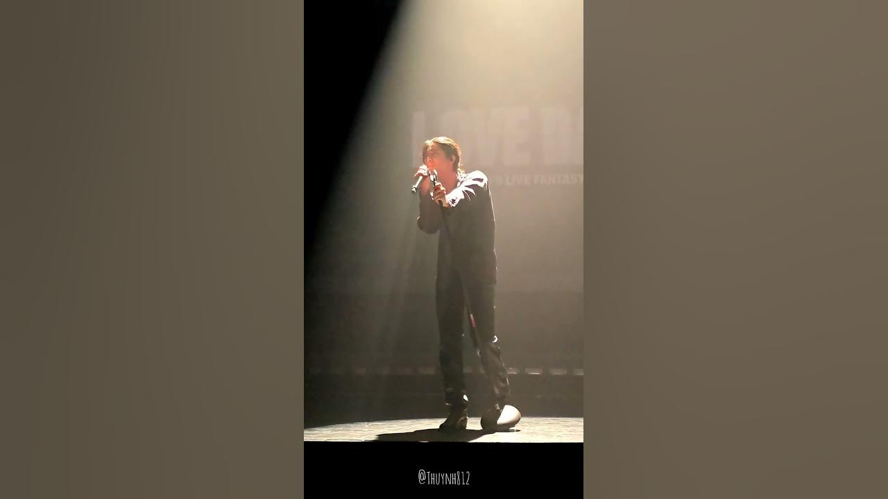 A moment captured by Hwiyoung (SF9)'s fan