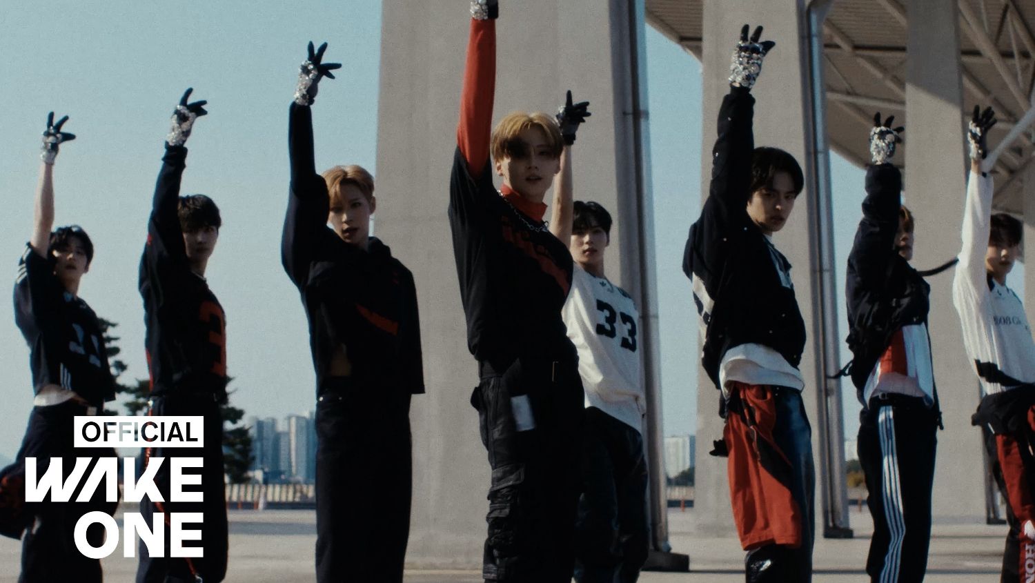 Hot post catching attention from 알파드라이브원's fandom