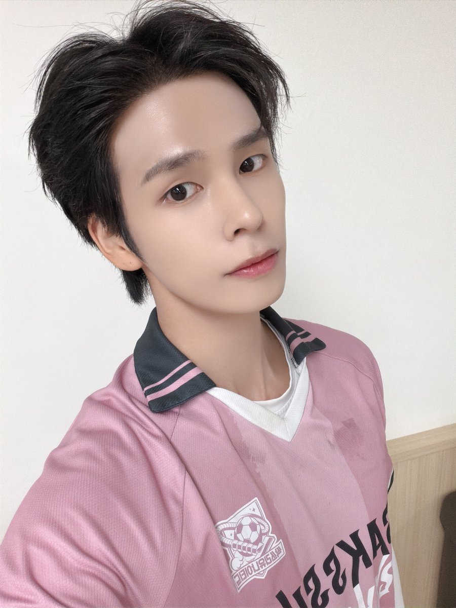 Recent activity shot of CRAVITY