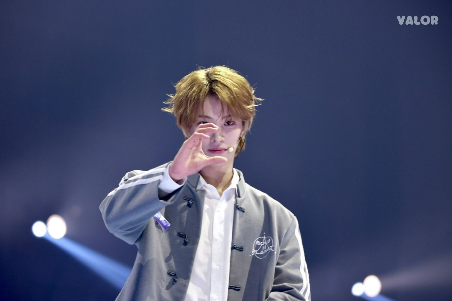 Behind-the-scenes cut of Chen Kaiwen