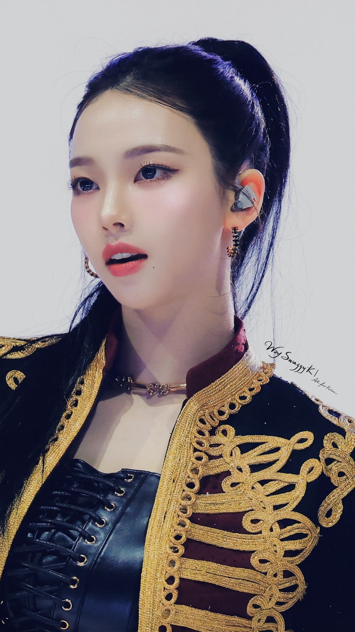 Potret di balik layar Karina (aespa)