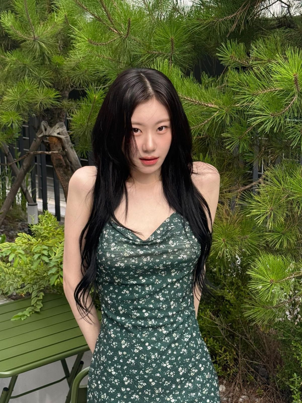 Foto terbaru Chaeryeong (ITZY)