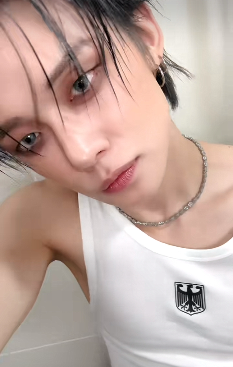 Latest photo of Yeonjun (TOMORROW X TOGETHER)