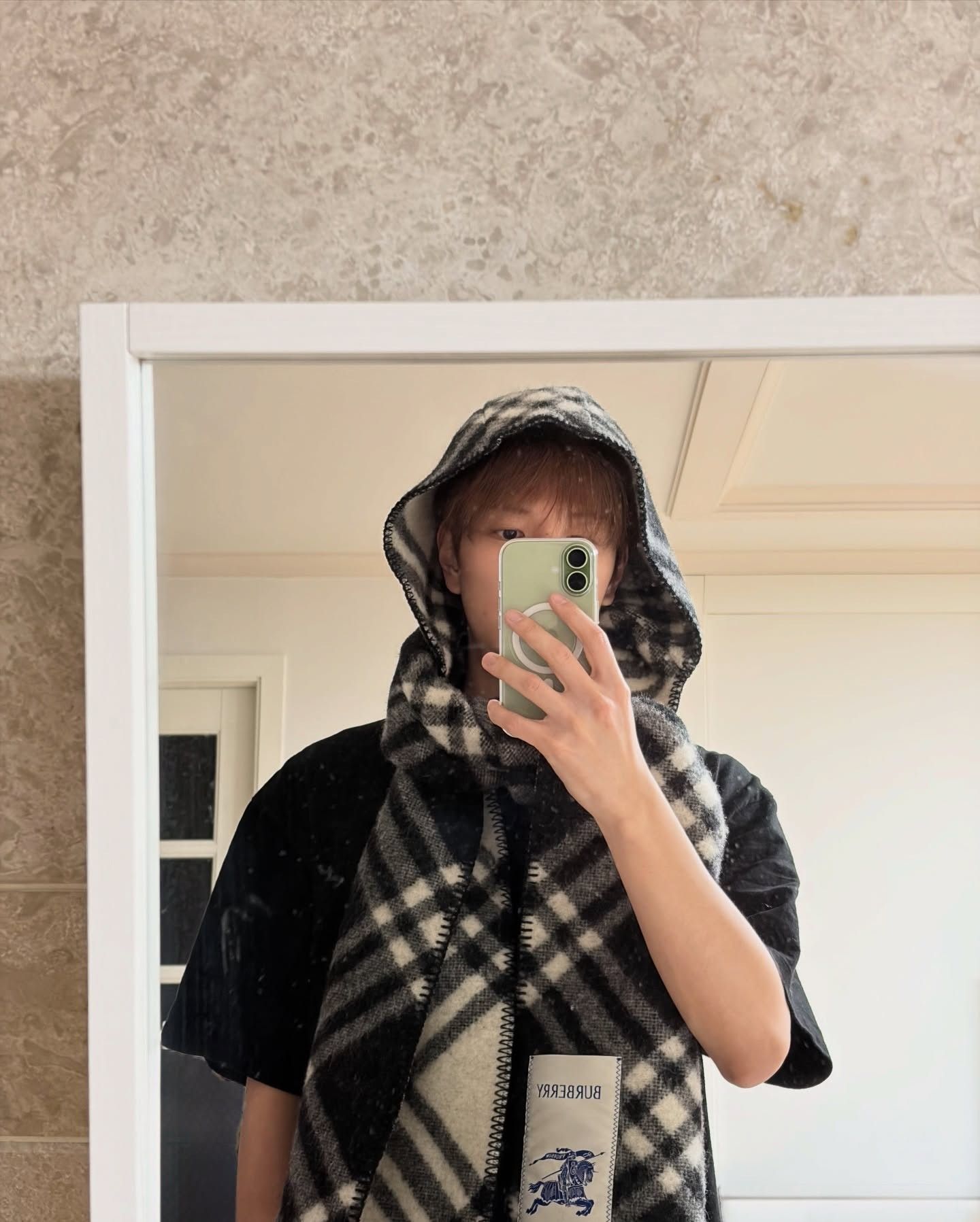 Foto aktivitas terbaru Seungmin (Stray Kids)