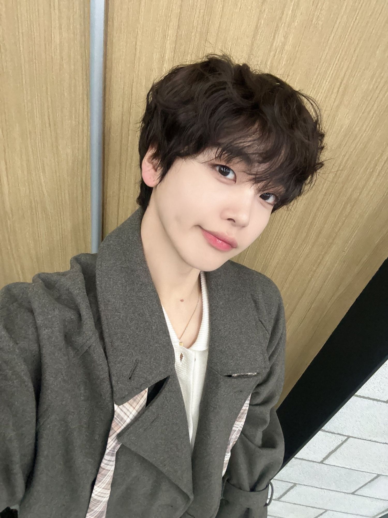 Latest photo of Hyeongjun (CRAVITY)