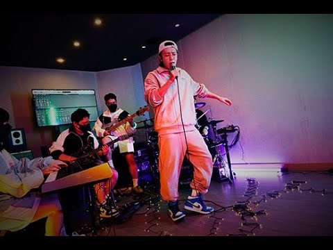동해 (슈퍼주니어)의 비하인드 컷