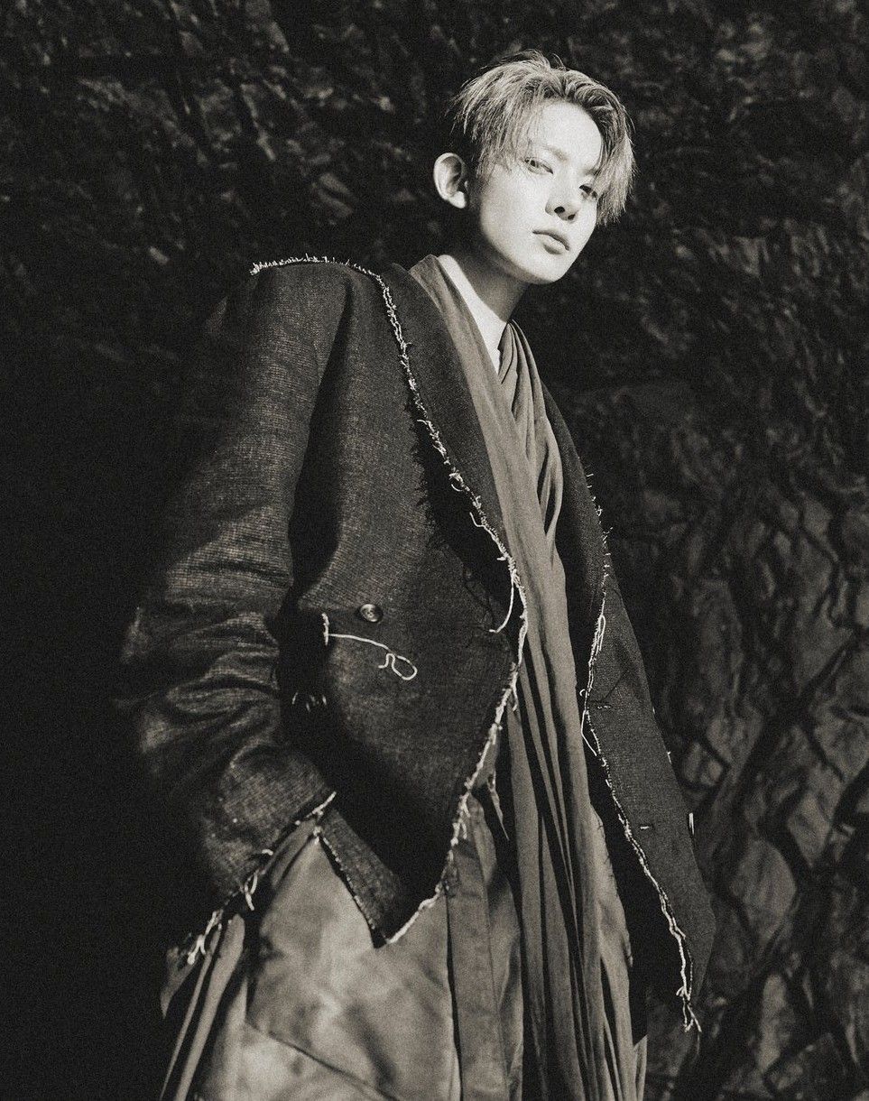 Foto terbaru Heeseung (ENHYPEN)