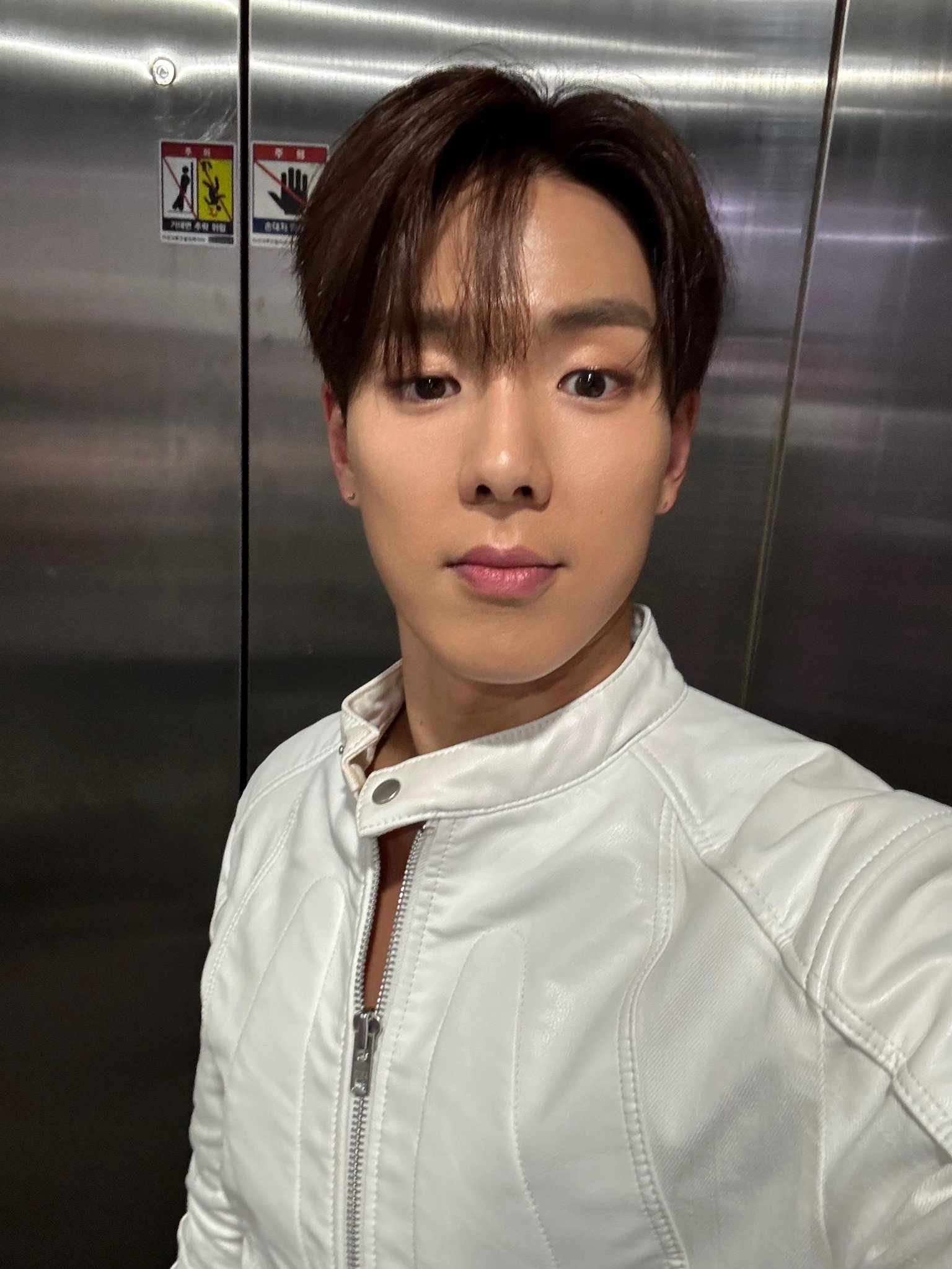 K-pop star post gaining attention now