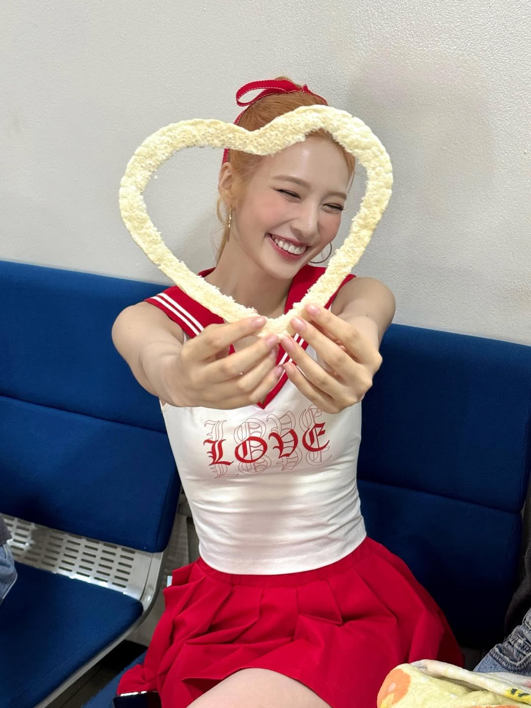 Latest photo of Joy (Red Velvet)