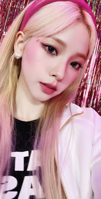 카리나 (에스파) 팬덤이 사랑하는 대표 배경 이미지