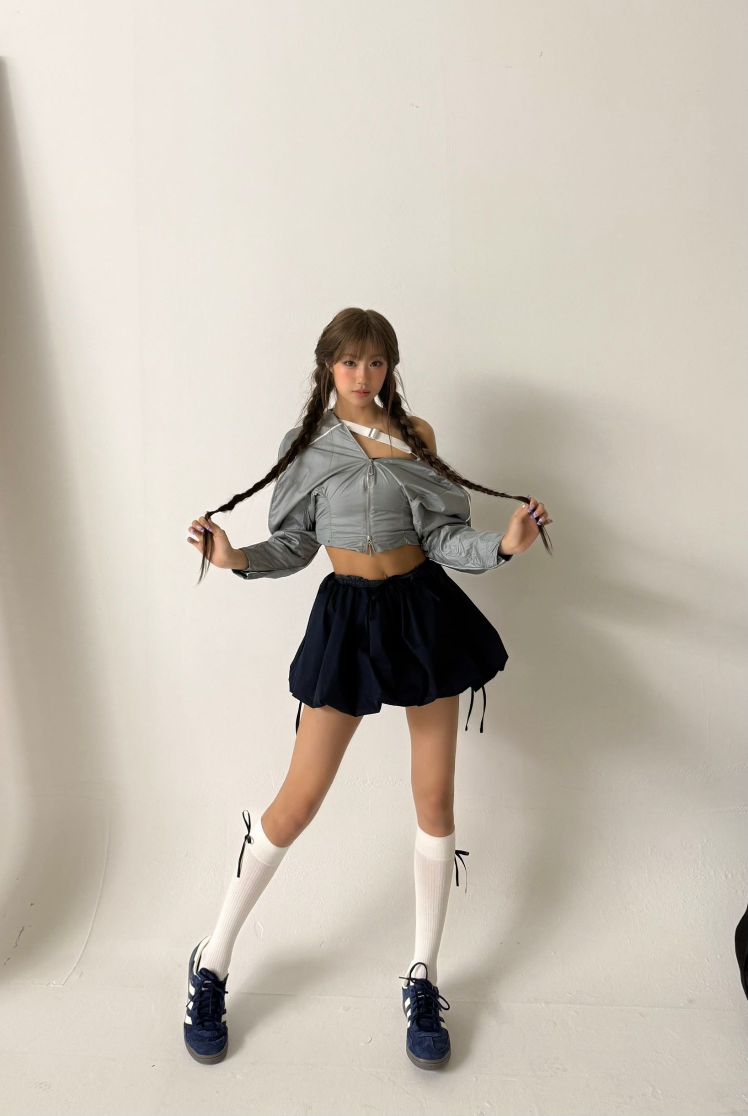 Behind-the-scenes cut of Choi Jungeun (izna)