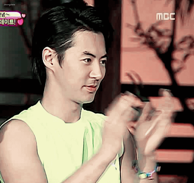 Behind-the-scenes cut of SHINHWA