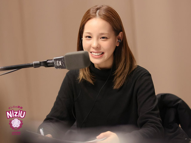 マコ (NiziU)の最新写真