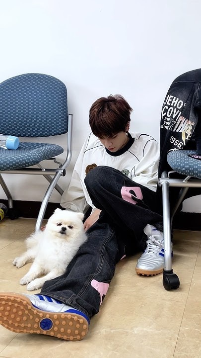 A moment captured by Leehan (BOYNEXTDOOR)'s fan