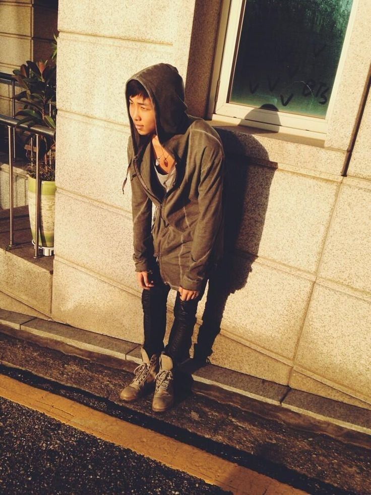 Foto terbaru RM (BTS)