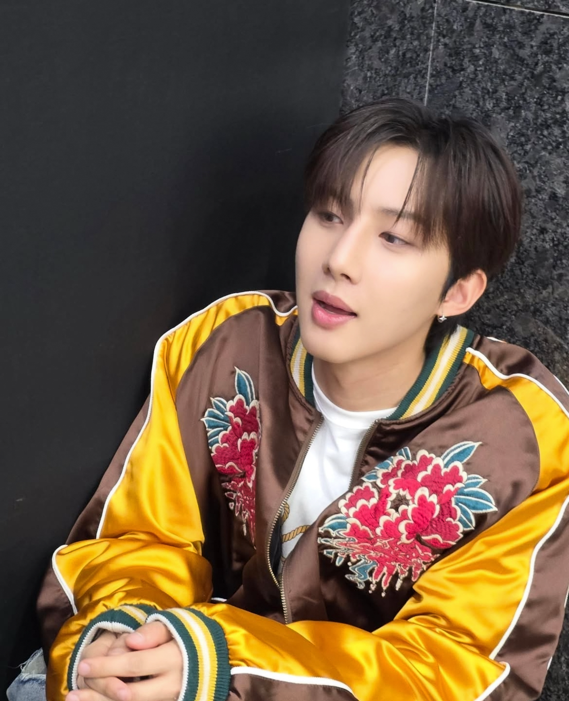 Hui (PENTAGON)的幕后花絮