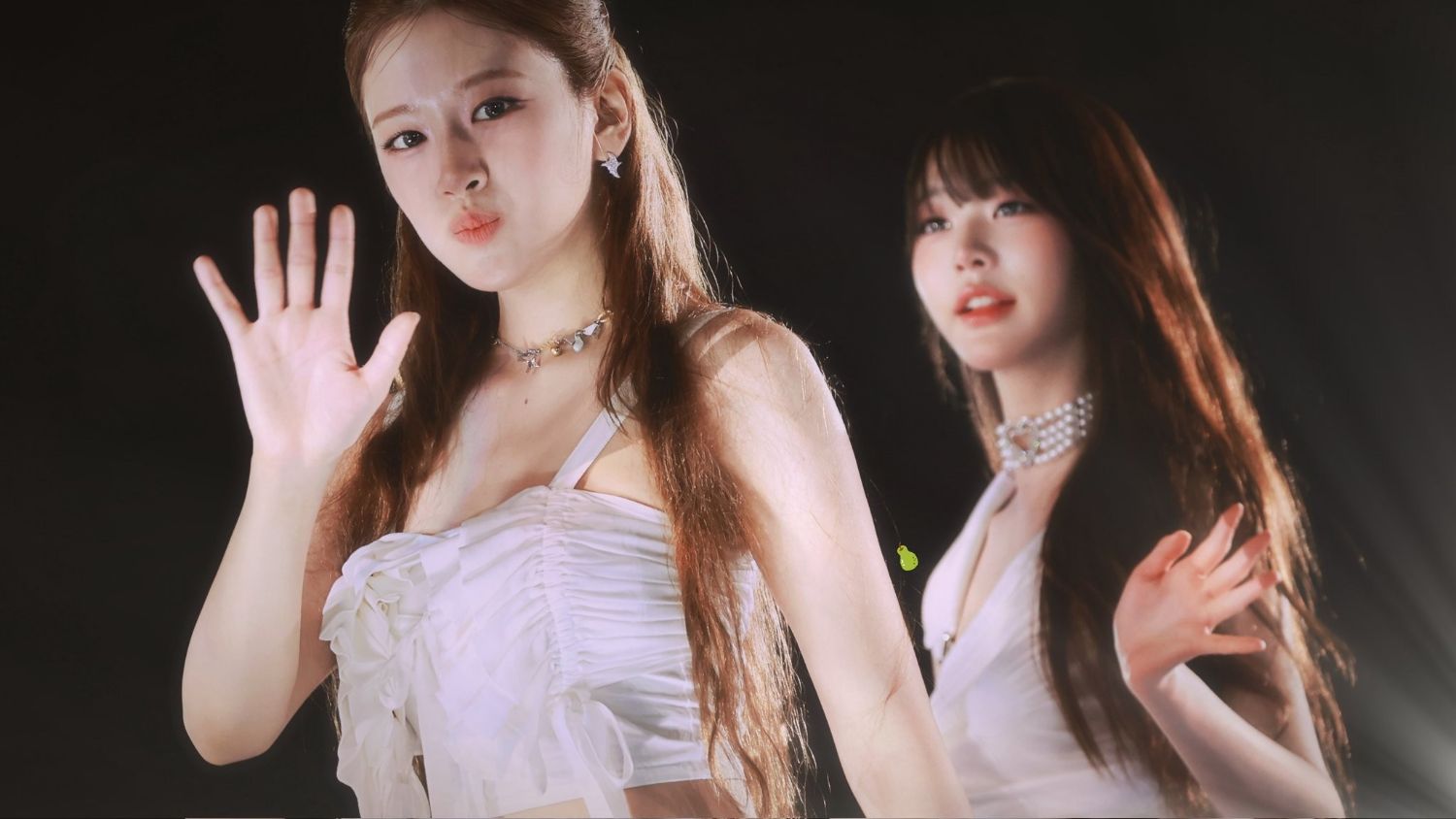 A moment captured by Jang Wonyoung (IVE)'s fan