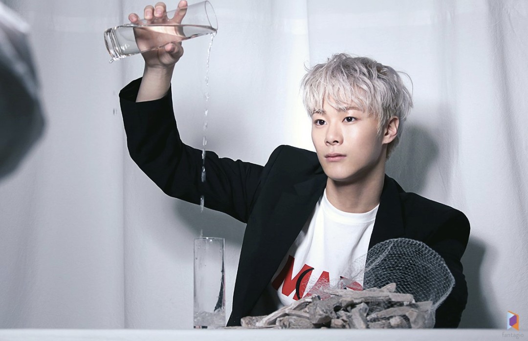 Latest photo of Moonbin (ASTRO)