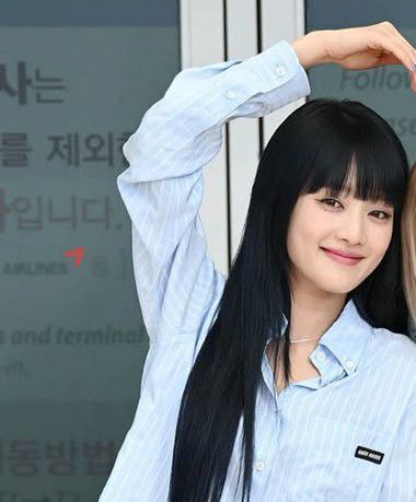 Behind-the-scenes cut of Yuqi (i-dle)