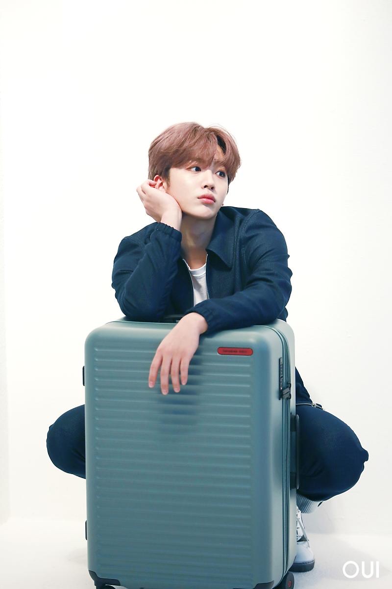 A moment captured by Kim Yohan (WEi)'s fan