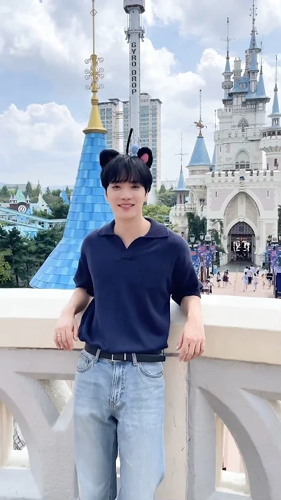 Latest photo of Kim Jonghyeon