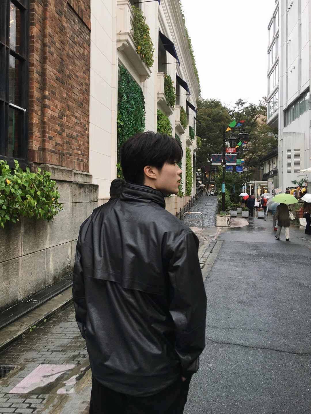 Behind-the-scenes cut of Park Gunwook (ZEROBASEONE)