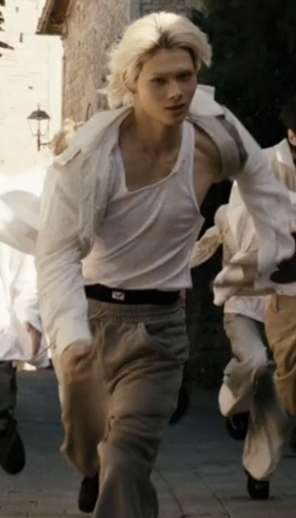 Recent activity shot of NI-KI (ENHYPEN)