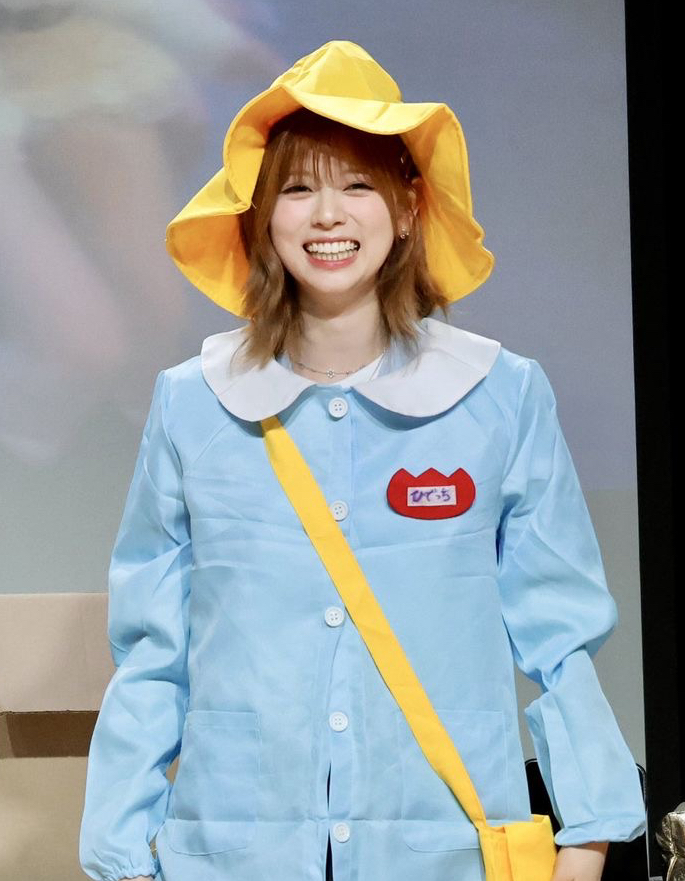 Recent activity shot of Riku (NiziU)