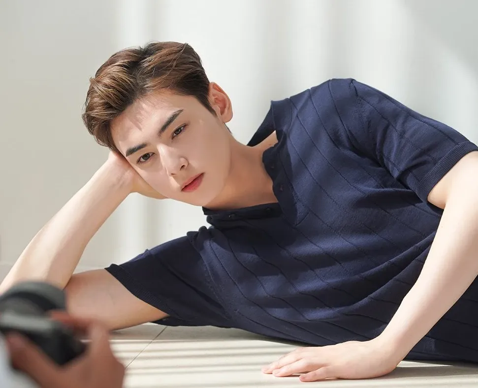 Recent activity shot of Eunwoo (ASTRO)