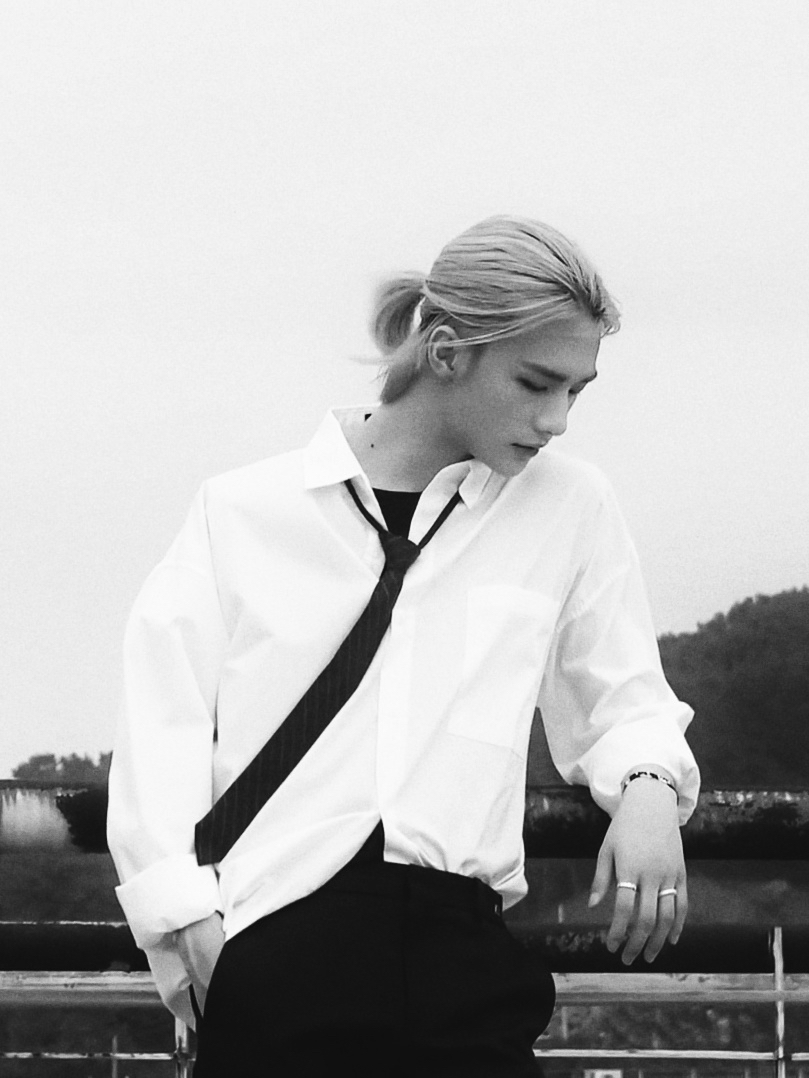 Latest photo of Hyunjin (Stray Kids)