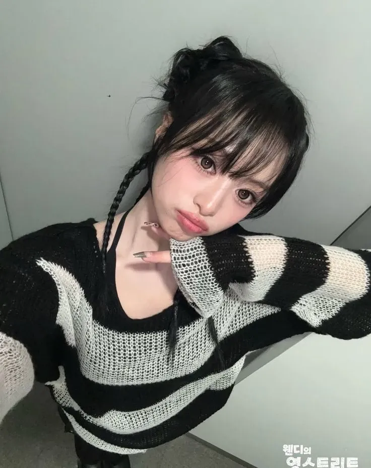 Recent activity shot of Ahyeon (BABYMONSTER)