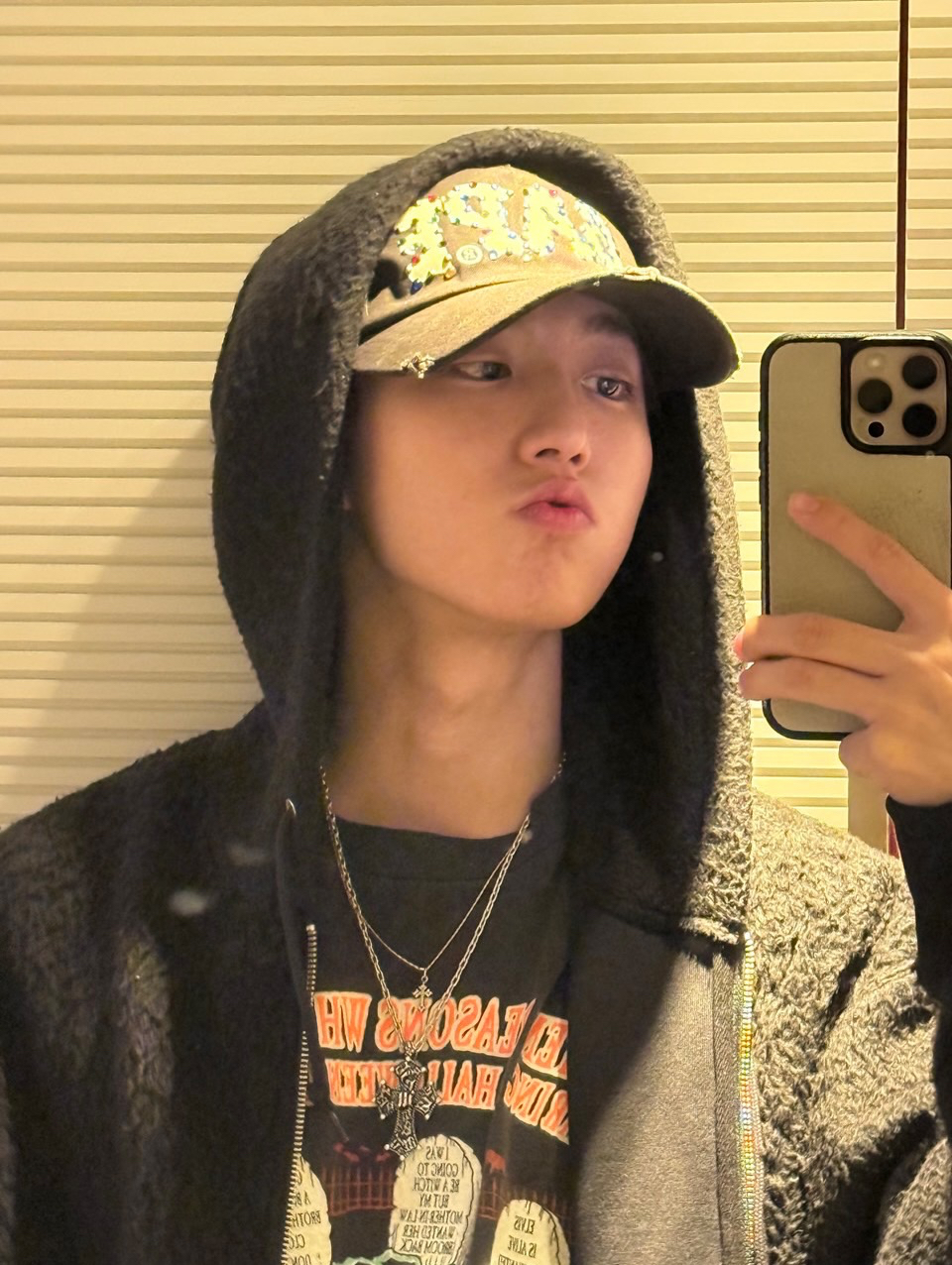 Latest photo of HAN (Stray Kids)