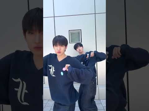 Recent activity shot of Jang yonghoon (IDID)