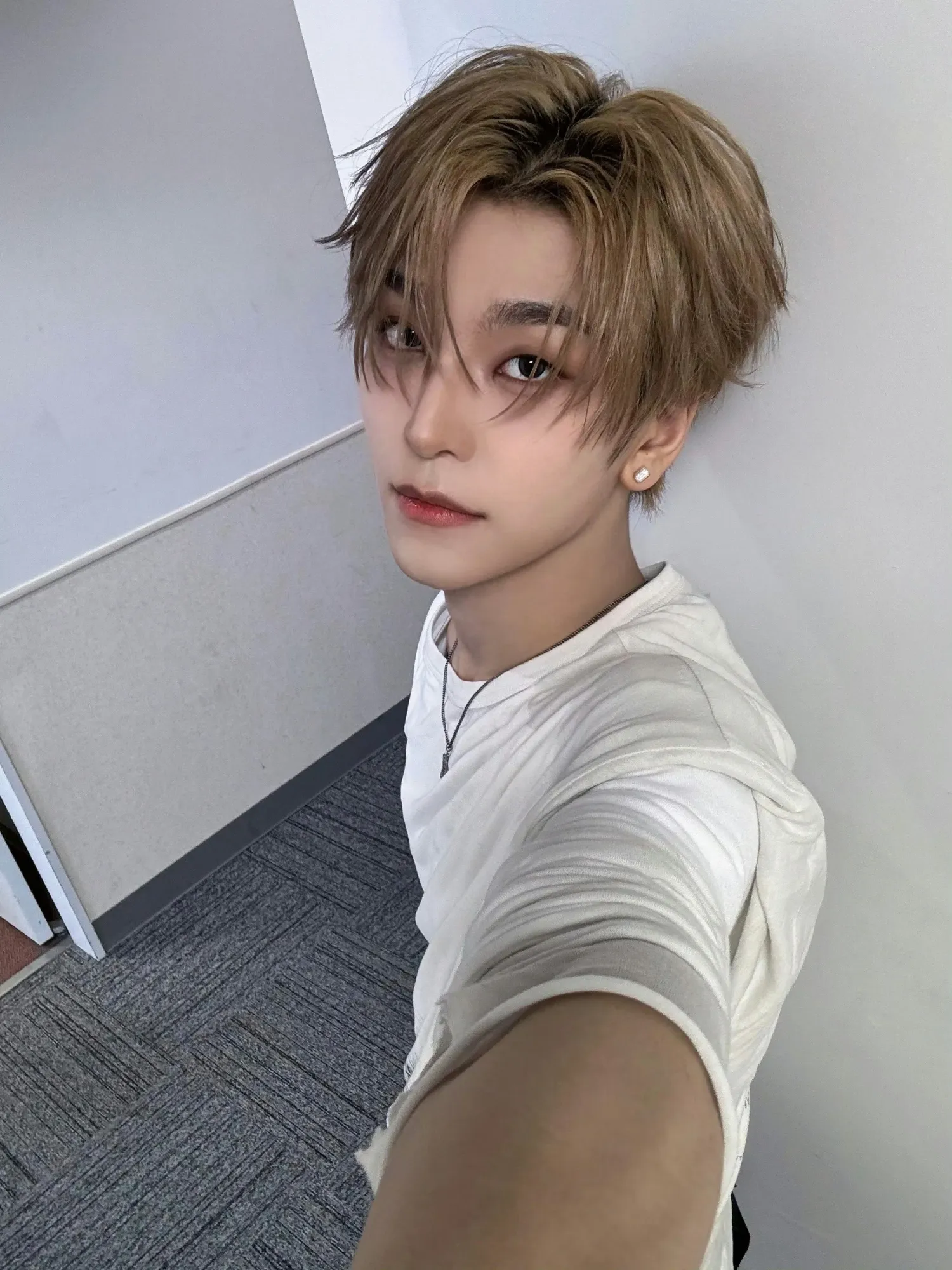 Latest photo of He Xinlong (ALPHA DRIVE ONE)