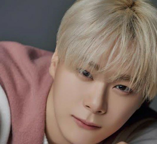 Recent activity shot of Moonbin (ASTRO)