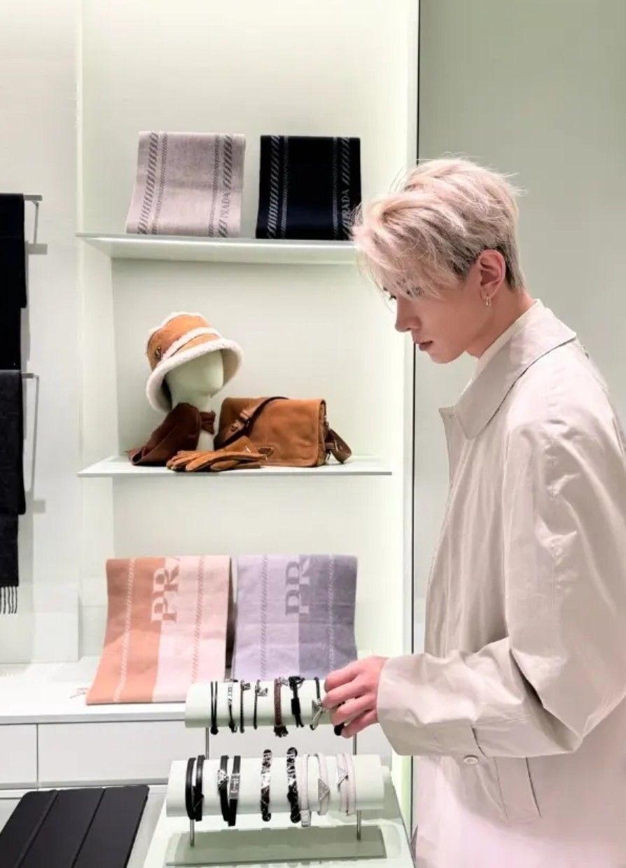 羲承 (ENHYPEN)的最新照片