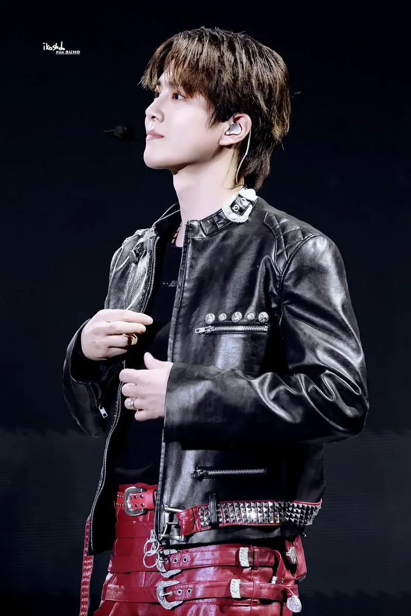 Behind-the-scenes cut of Suho (EXO)