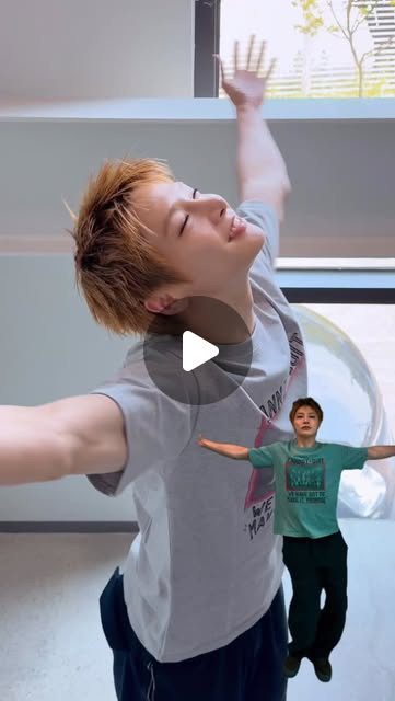 Behind-the-scenes cut of I.N (Stray Kids)