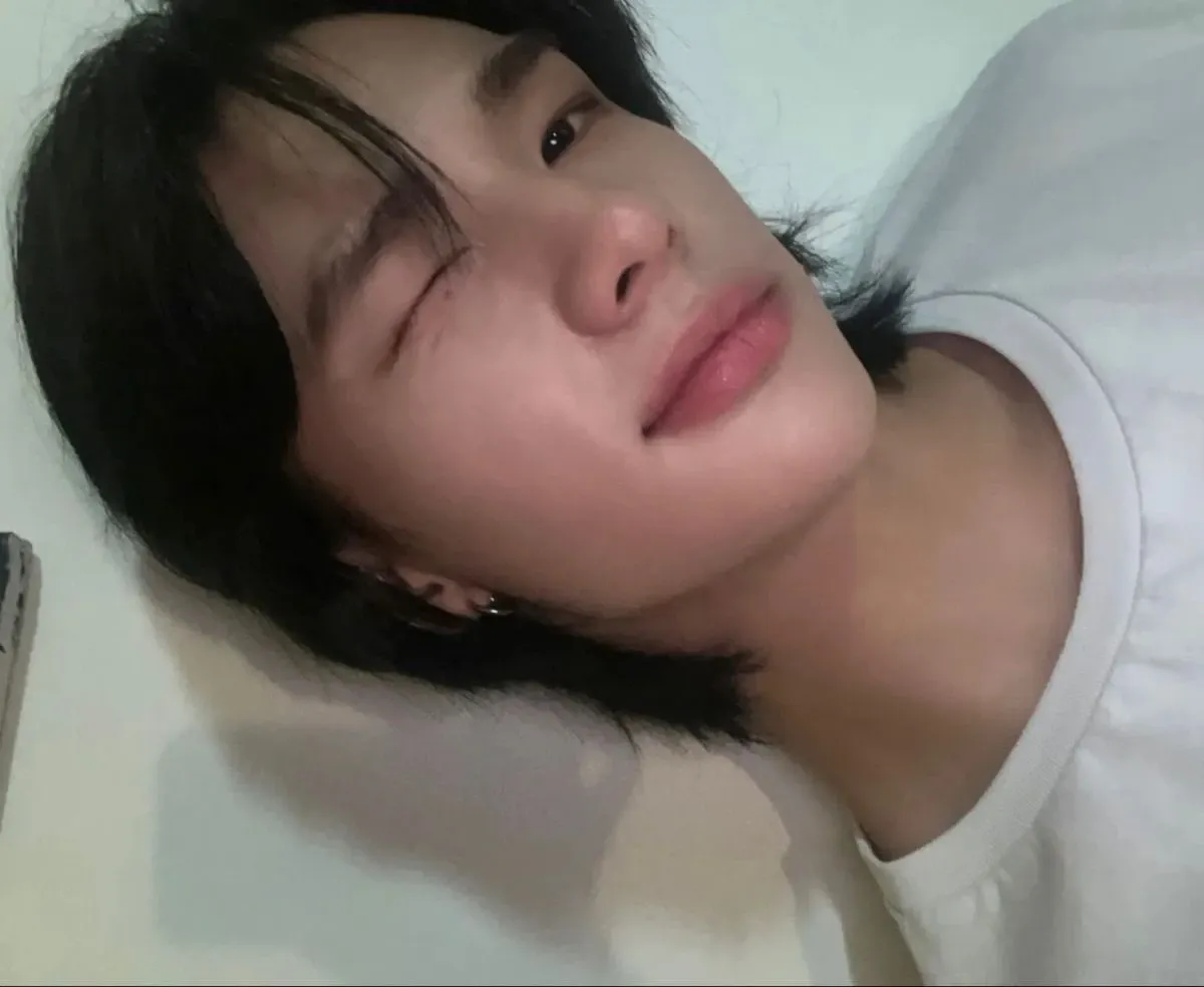Latest photo of Hyunjin (Stray Kids)