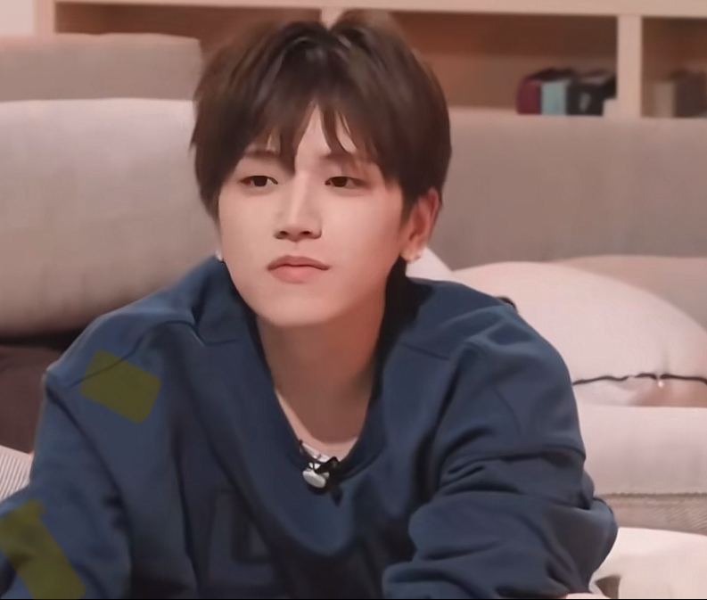 Behind-the-scenes cut of Riwoo (BOYNEXTDOOR)