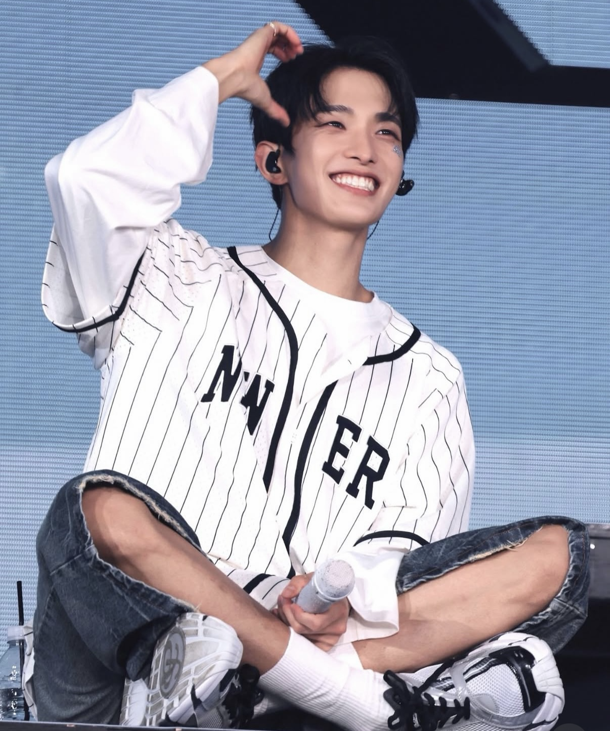 A moment captured by DK (SEVENTEEN)'s fan