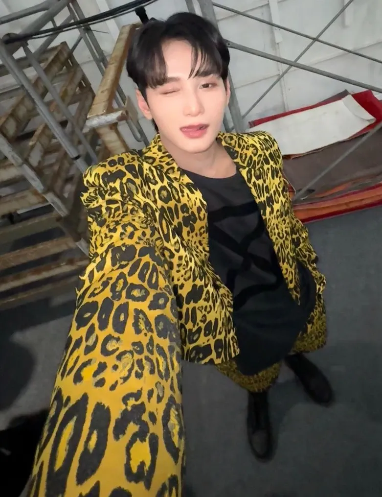 A moment captured by Zayyan (XODIAC)'s fan