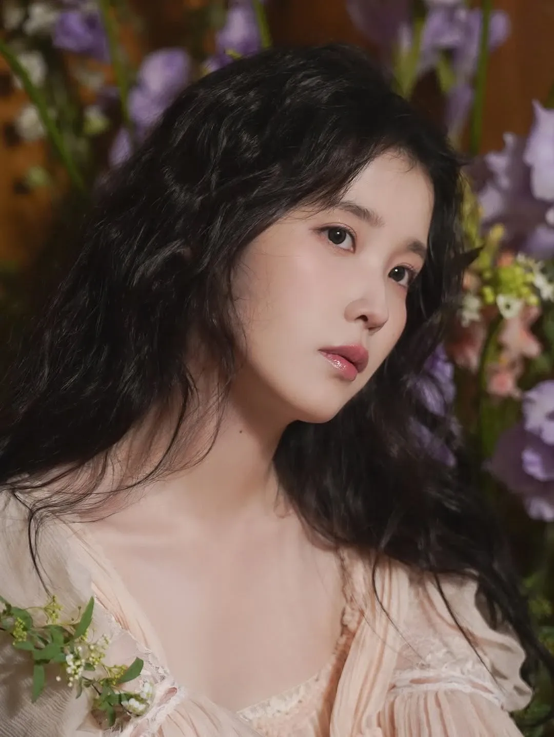 아이유의 최신 사진