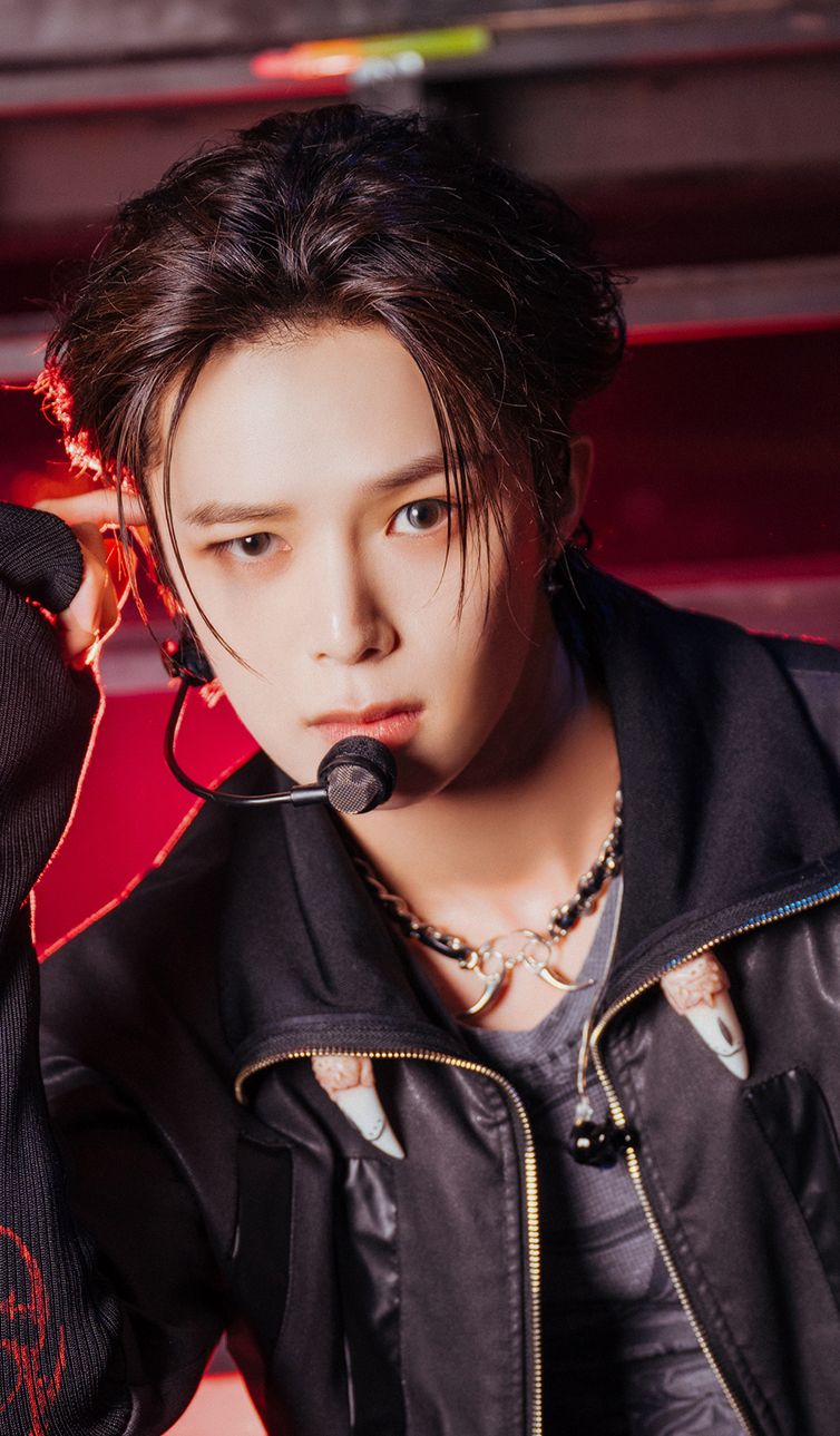 A moment captured by K (&TEAM)'s fan