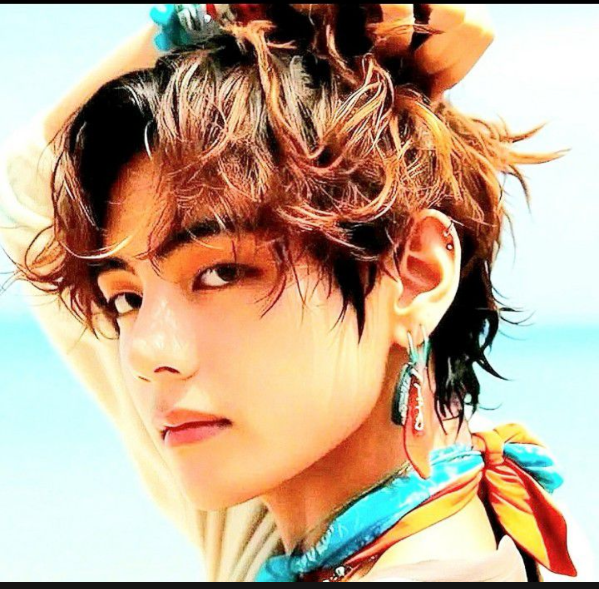 Latest photo of V (BTS)