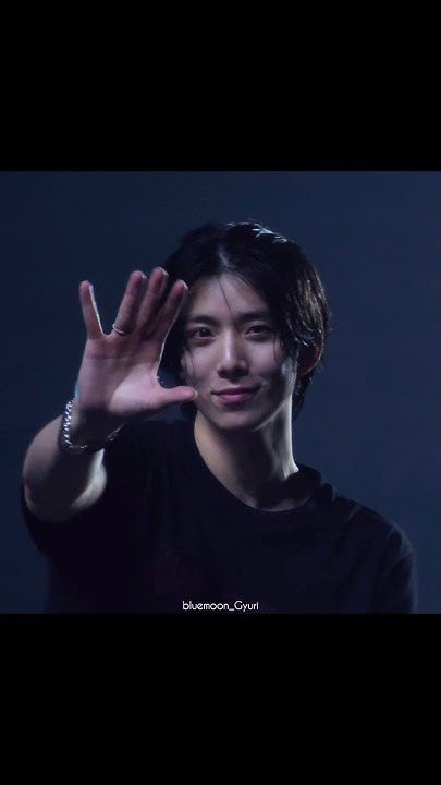 A moment captured by Hwiyoung (SF9)'s fan