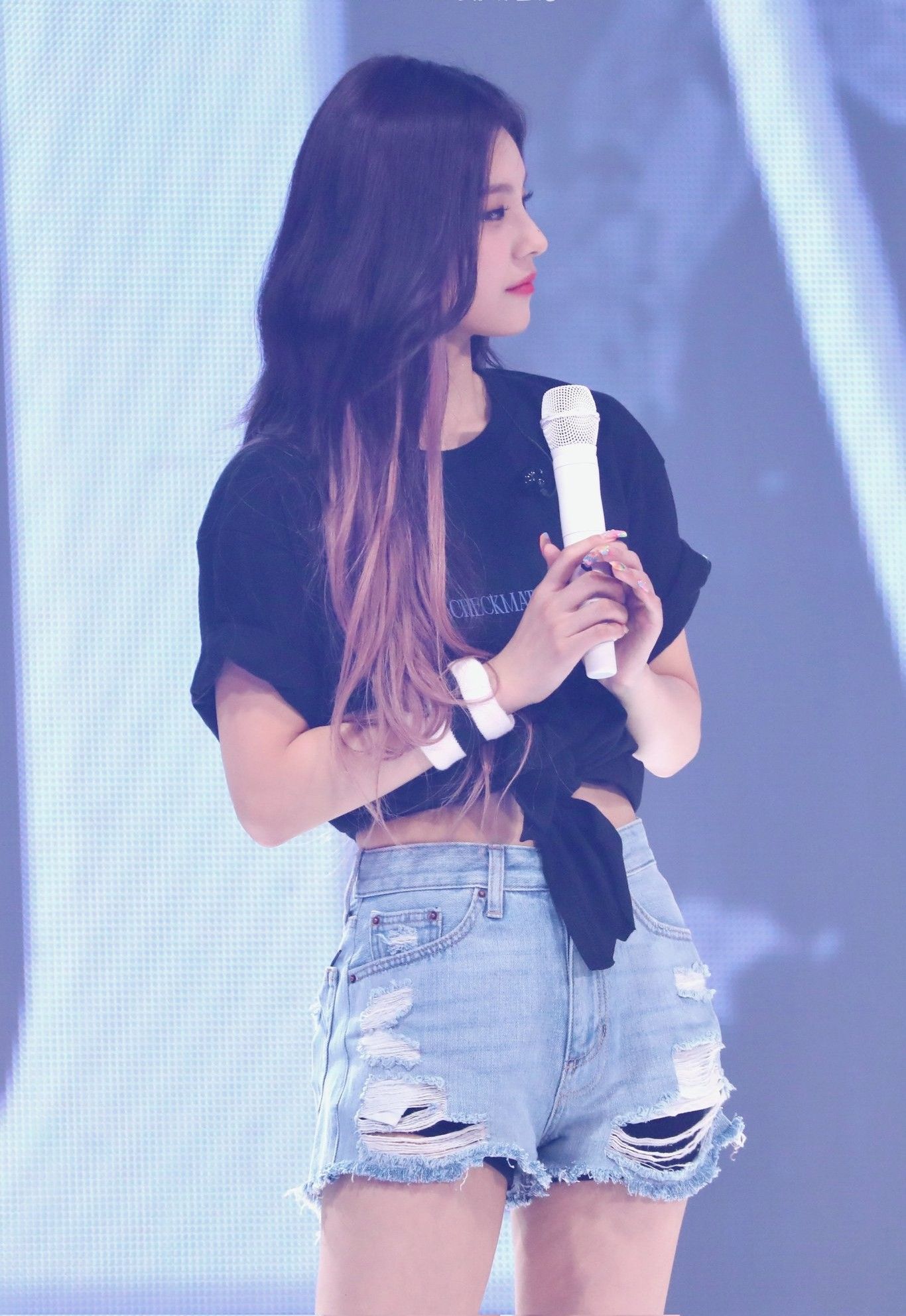 Foto aktivitas terbaru ITZY